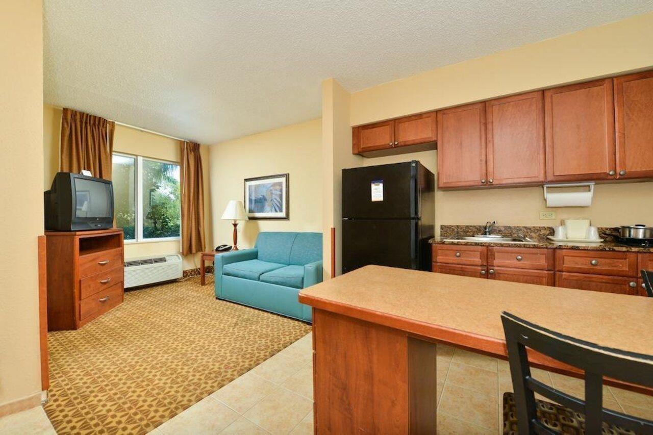 Mainstay Suites Sawgrass Tamarac Εξωτερικό φωτογραφία